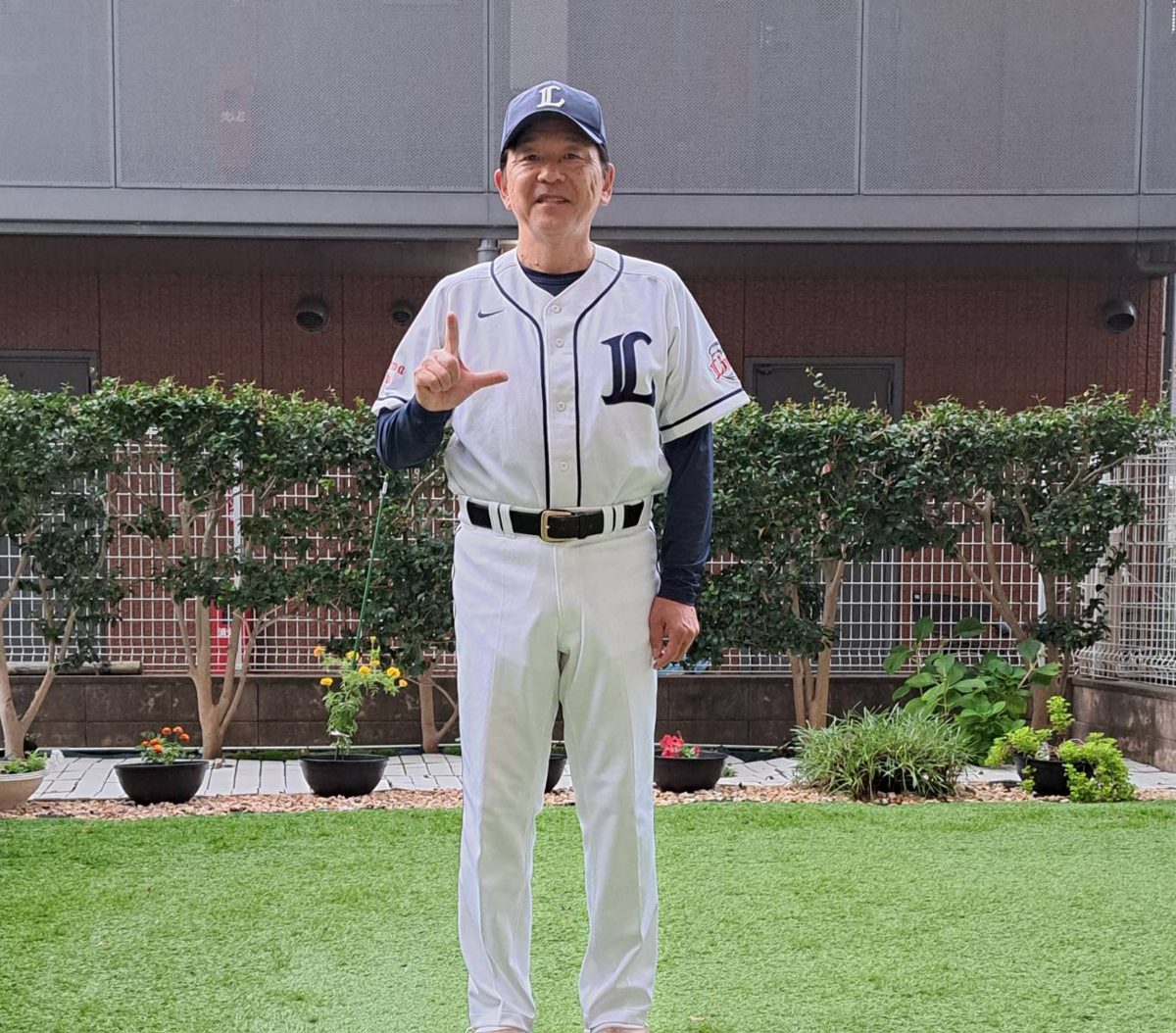 ライオンズのユニフォーム姿の太田浩喜さん